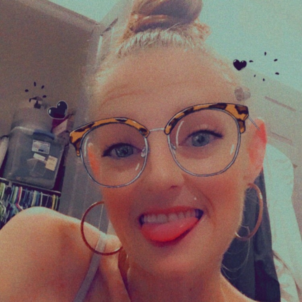 Meet your Posher, Wiicked